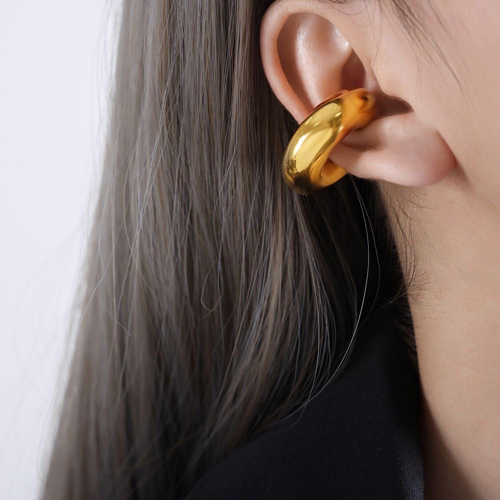 Ear cuff C chunky